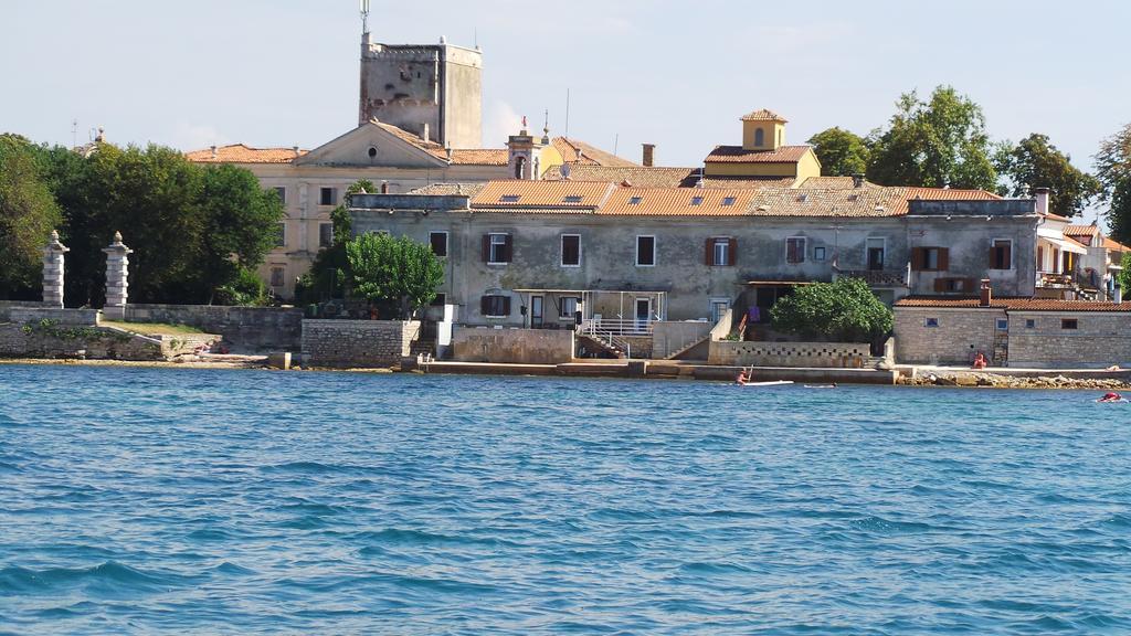Novigrad Istria Apartments Henc מראה חיצוני תמונה
